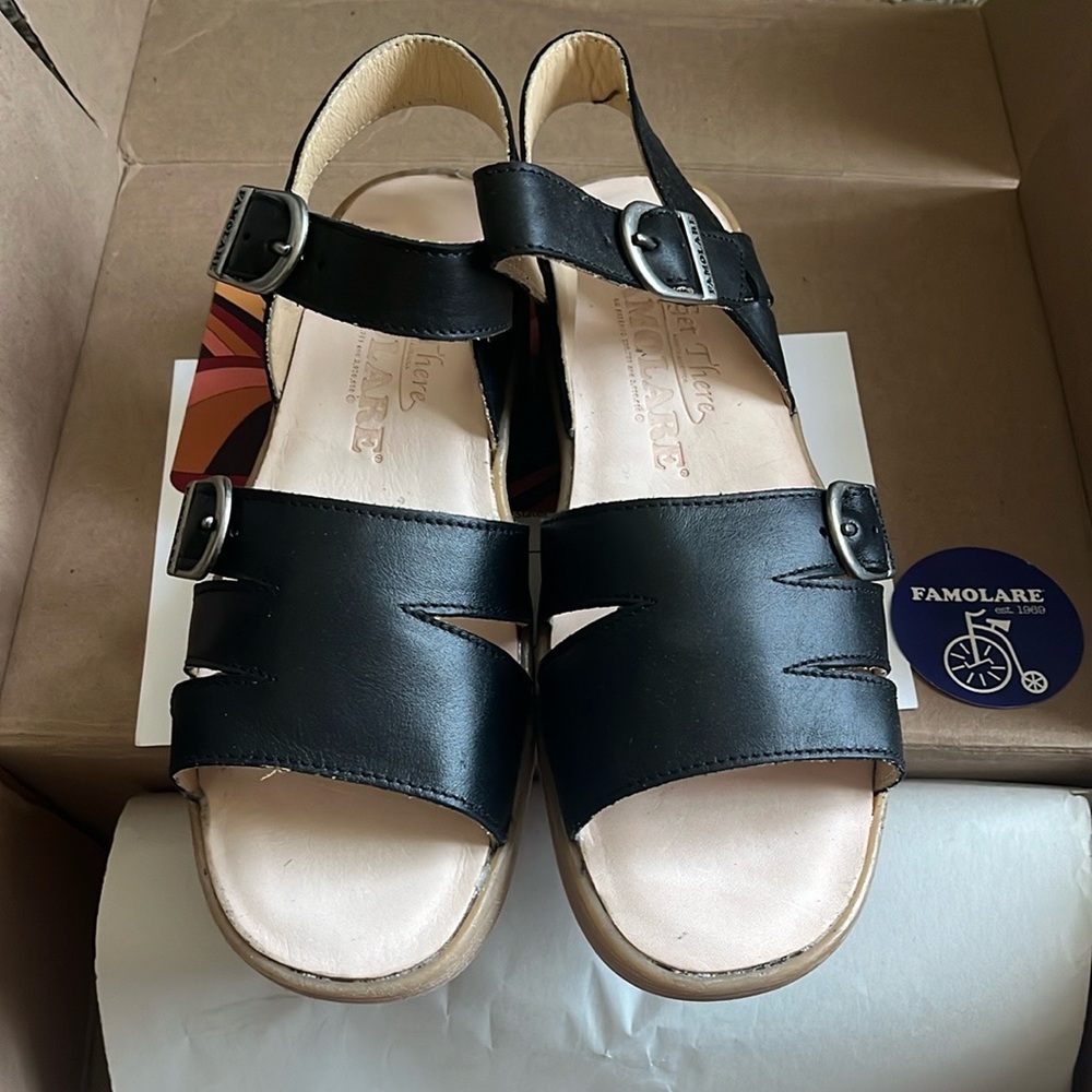 Famolare New! Black Honeybuckle 7